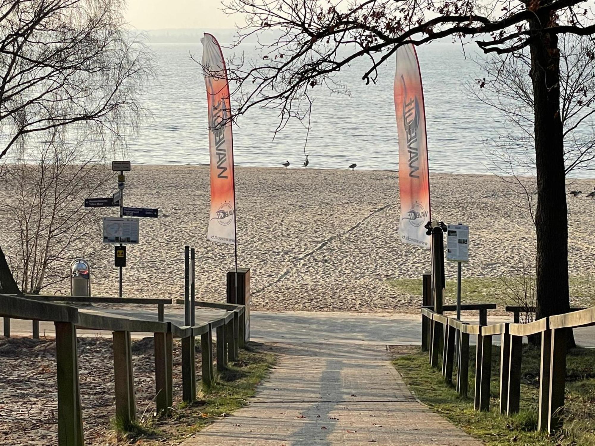 Strandhotel Weisser Berg Neustadt am Rübenberge Esterno foto