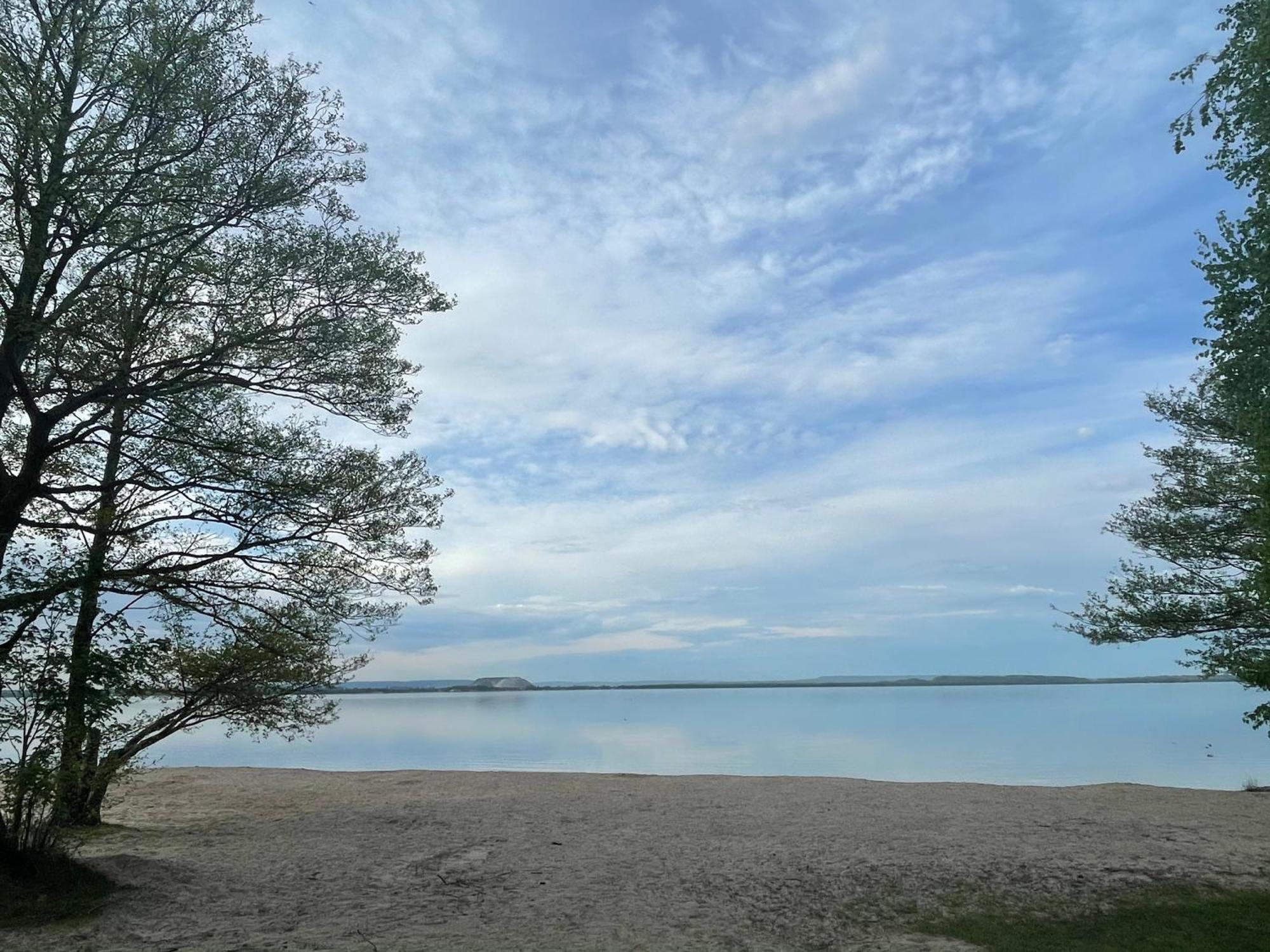 Strandhotel Weisser Berg Neustadt am Rübenberge Esterno foto